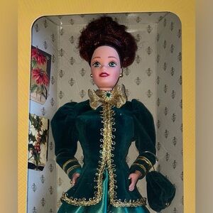 1996 Hallmark Yuletide Romance Barbie Doll #15621 NRFB Vintage Mattel Holiday